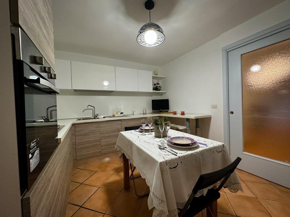 La Rotonda A Toledo Villa Naples Exterior photo