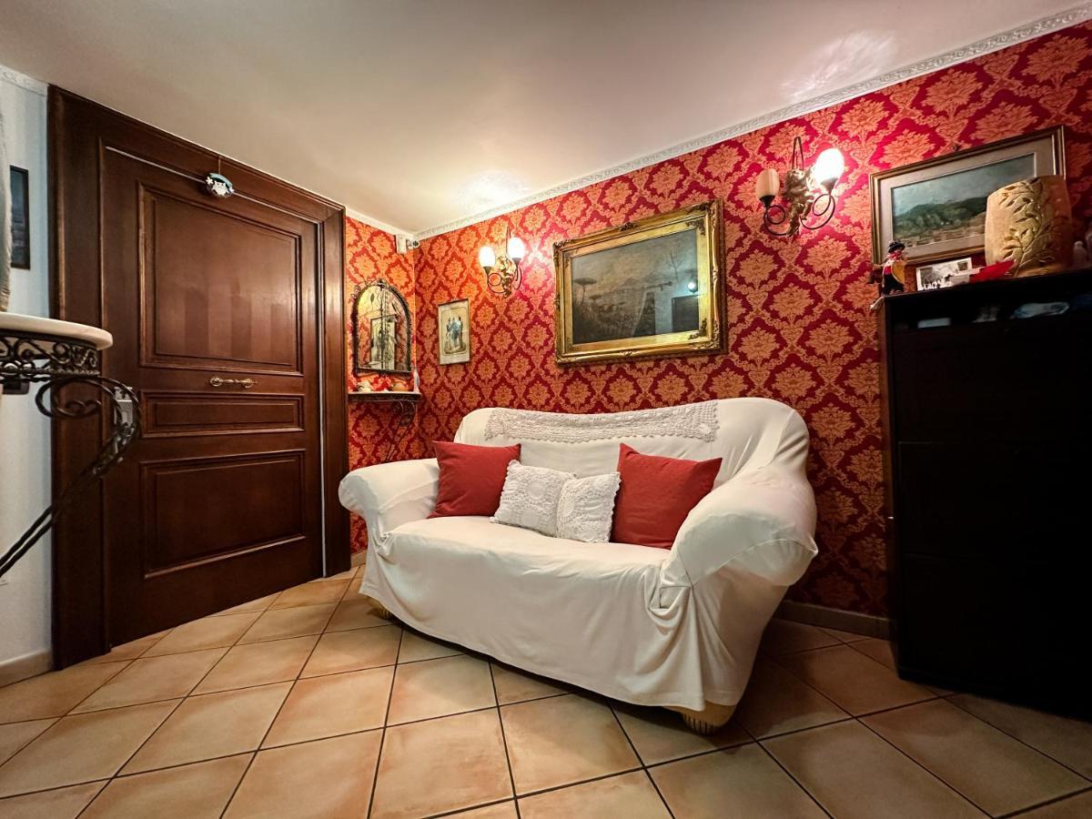 La Rotonda A Toledo Villa Naples Exterior photo